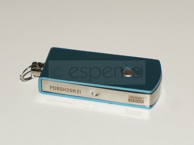 Nowa pamięć USB, pendrive GOODRAM 8GB, niebieski