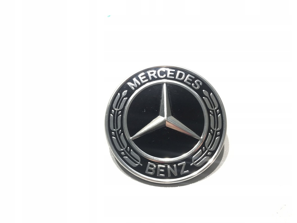 MERCEDES W118 W117 W247 ZNACZEK LOGO A00081762030