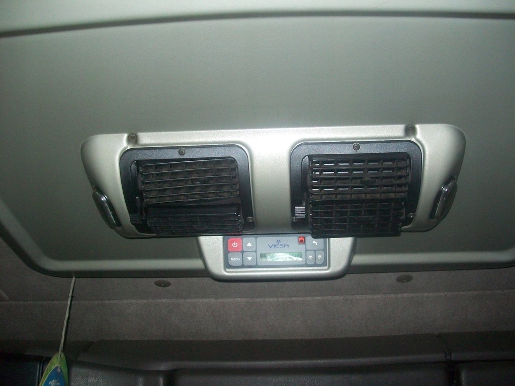 Waeco coolair ca 850s. Volvo fh 4 автономный кондиционер. Накрышный кондиционер 12 вольт мини. Кондиционер в машину в люк. Автономный кондиционер 12 вольт в фиат дукато.