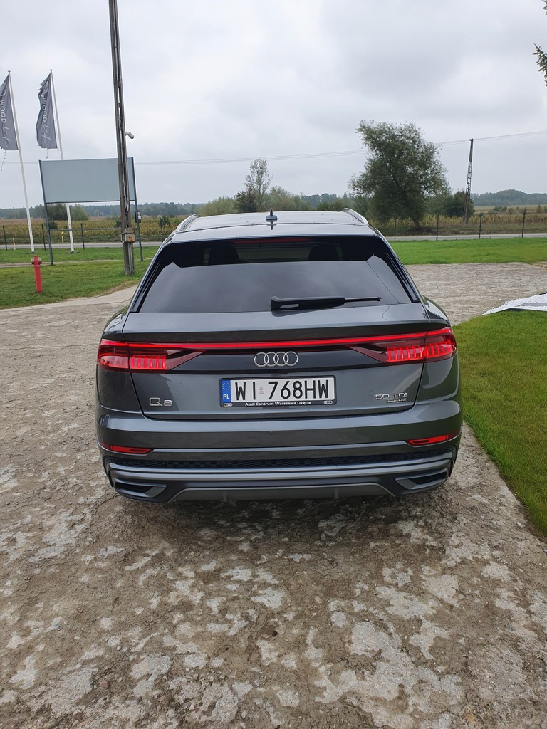 Купить Audi Q8 S-Line 286KM 22 Matrix Два набора цветов: отзывы, фото, характеристики в интерне-магазине Aredi.ru