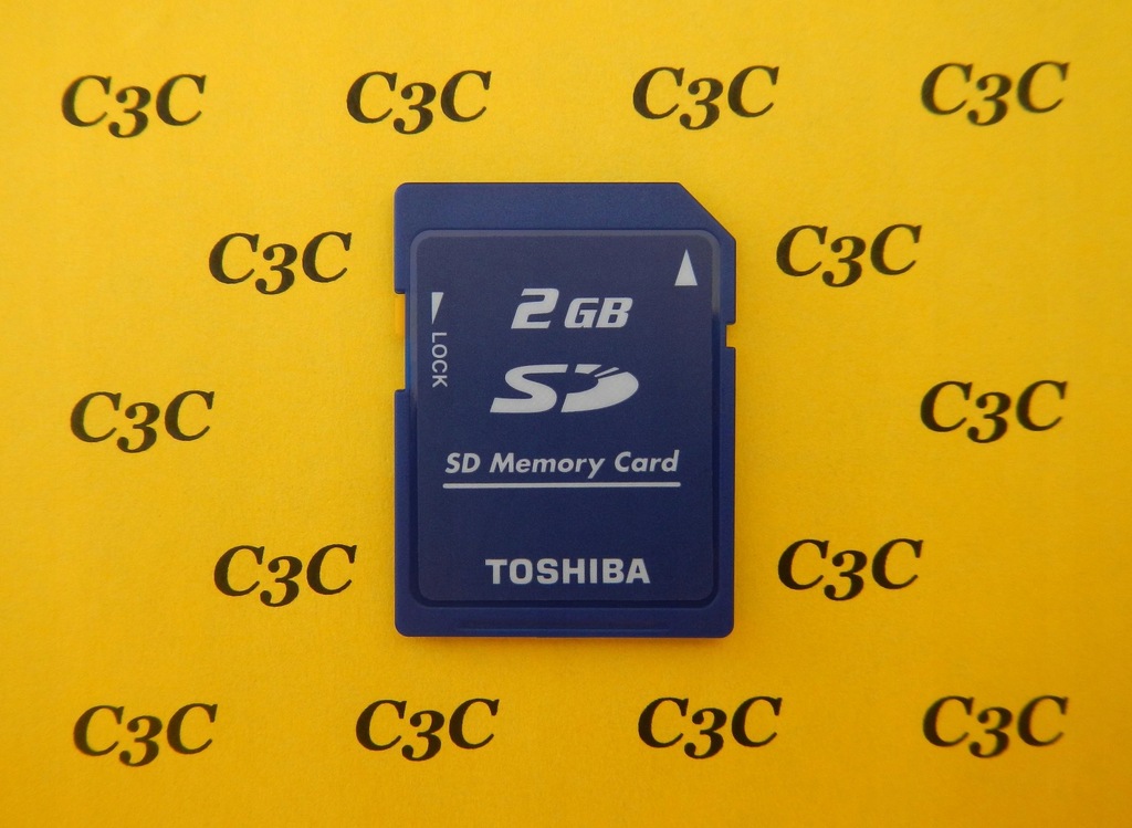 SD 2 GB --- TOSHIBA --- MADE IN JAPAN