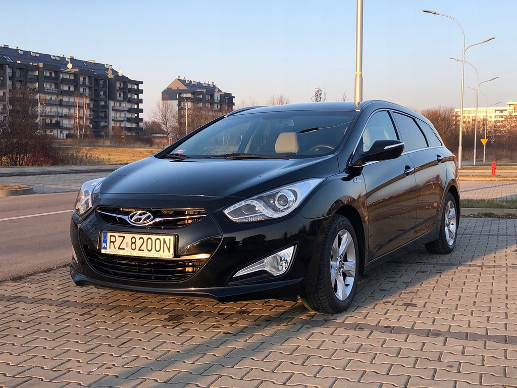 Купить Hyundai i40 2012 1.7 дизель: отзывы, фото, характеристики в интерне-магазине Aredi.ru
