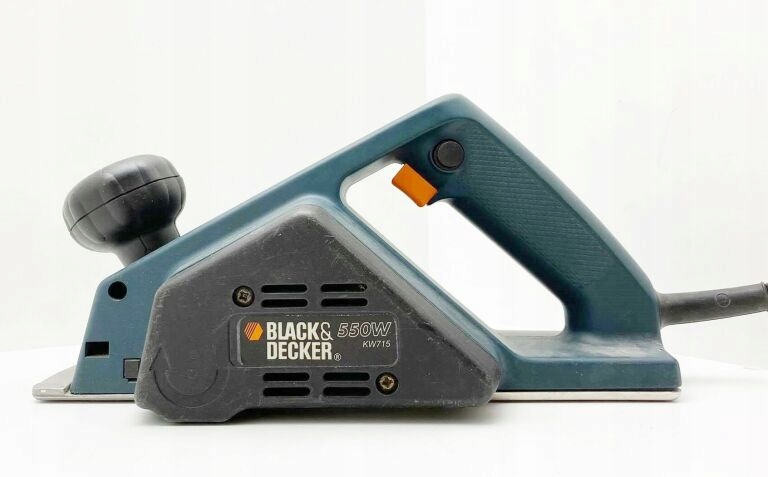 STRUG BLACK DECKER KW715