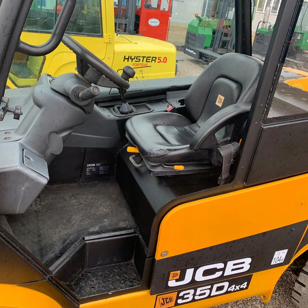 Купить JCB TLT35D, телескопический погрузчик 4х4 типа Manitou: отзывы, фото, характеристики в интерне-магазине Aredi.ru