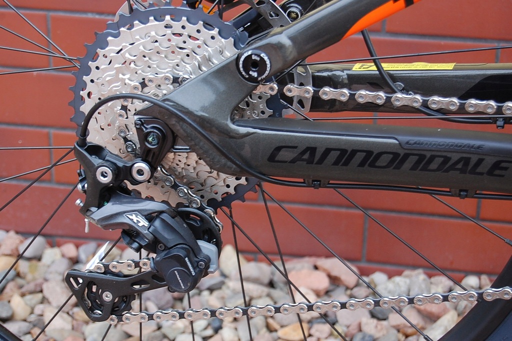 trek 1.2 road bike price