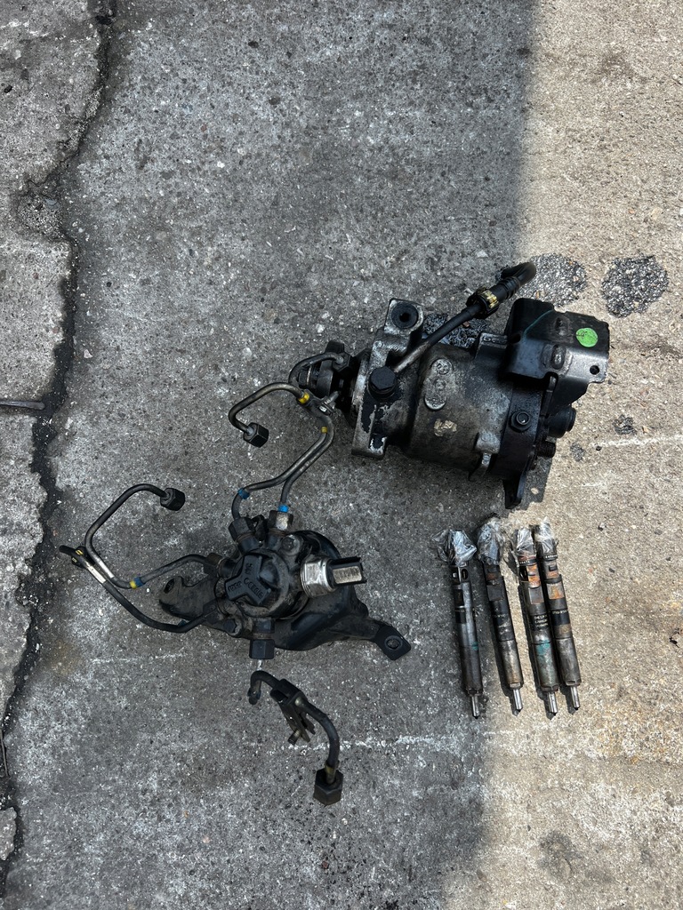 Układ paliwowy wtryski pompa focus mk1 1.8 tdci