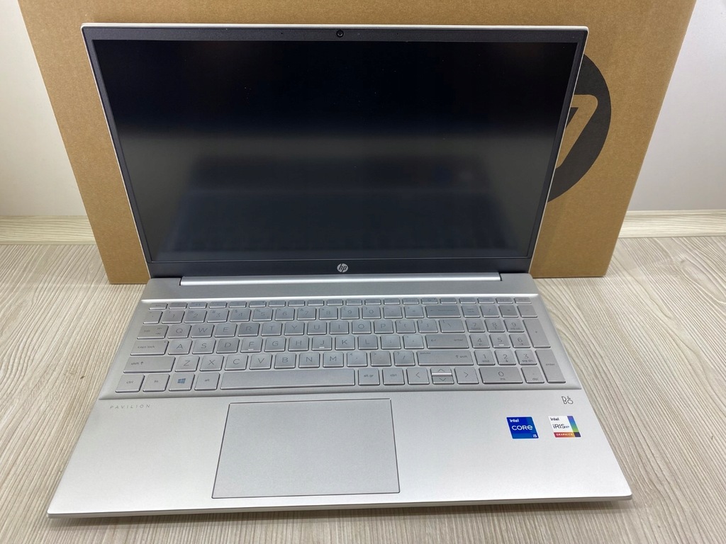 Laptop HP Pavilion 15eg0052nw i5/8 GB/512GB NOWY 12428476842