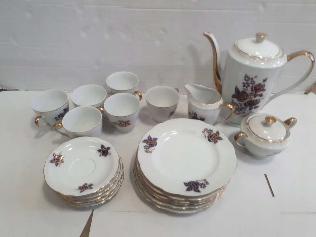 porcelanowy komplet kawowy ĆMIELÓW 1920-1945