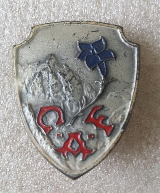 Odznaka- Francuski Klub Alpinistyczny