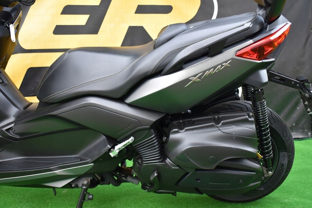 Купить YAMAHA X-MAX 400 ABS 2015 FV23% ДОПОЛНИТЕЛЬНАЯ РАССРОЧКА: отзывы, фото, характеристики в интерне-магазине Aredi.ru