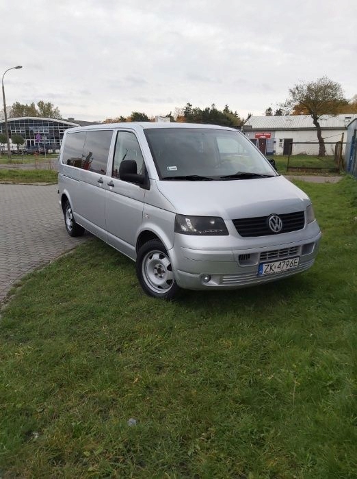 Volkswagen Transporter T5 9 osób 2.5TDi SYNCHRO4x4