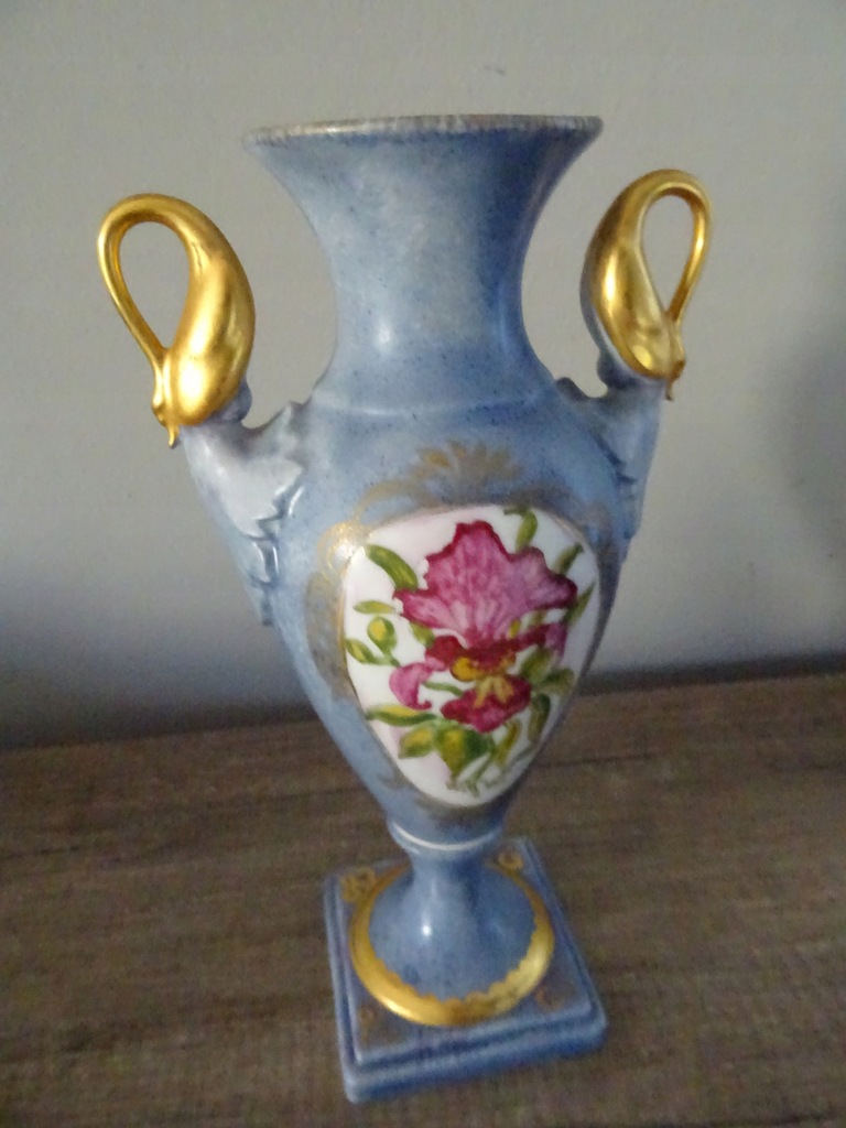 stary UNIKATOWY WAZON PORCELANA KAISER SYGN AMFORA