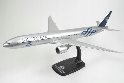 Купить Модель самолета Boeing 777-300ER KLM Skyteam 1:200: отзывы, фото, характеристики в интерне-магазине Aredi.ru