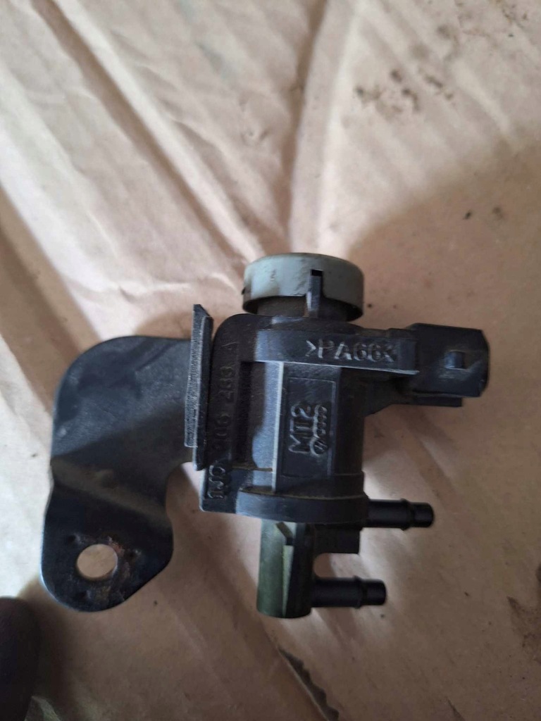 ZAWÓR PODCIŚNIENIA N239 1.9 TDI 1J0906283A