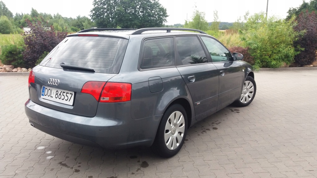 Audi A4 kombi 1,9 tdi skora