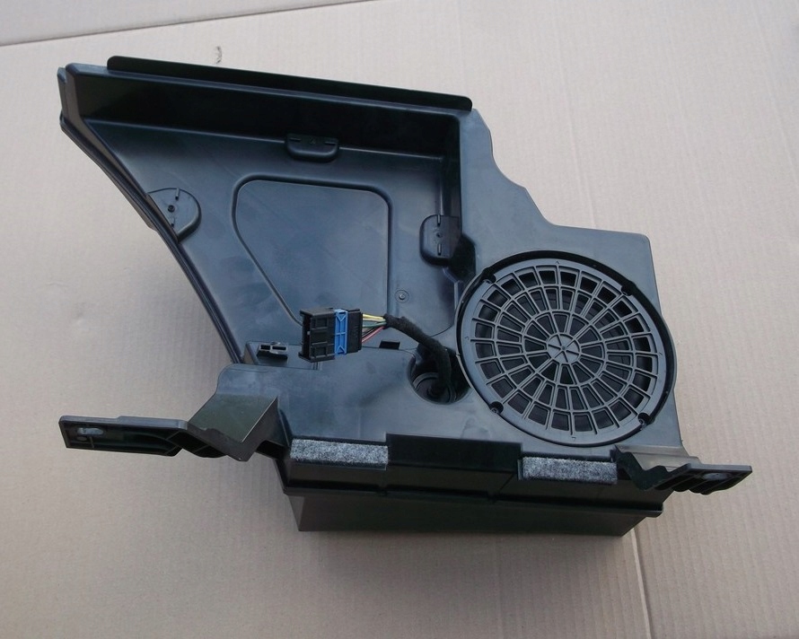 PEUGEOT 508 SUBWOOFER JBL
