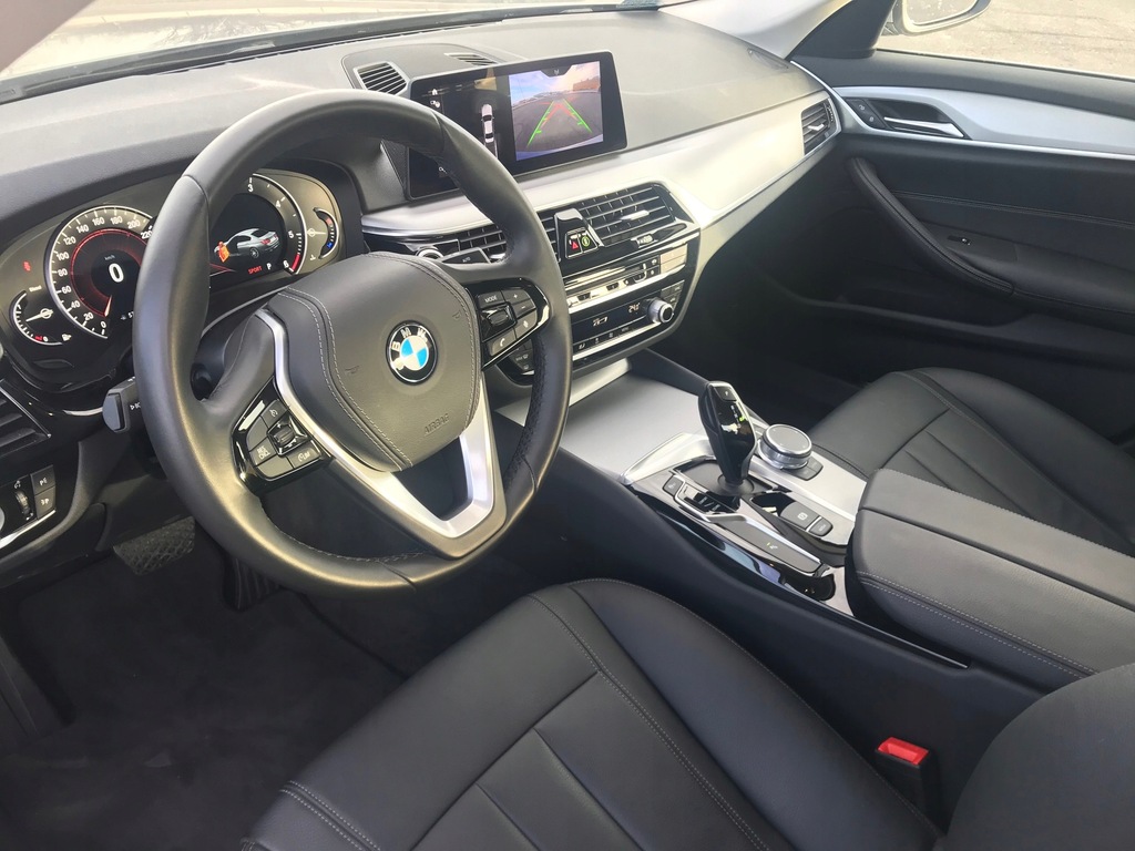 Купить BMW 5 G30 520D XDRIVE АВТОМАТ - НДС 23%: отзывы, фото, характеристики в интерне-магазине Aredi.ru