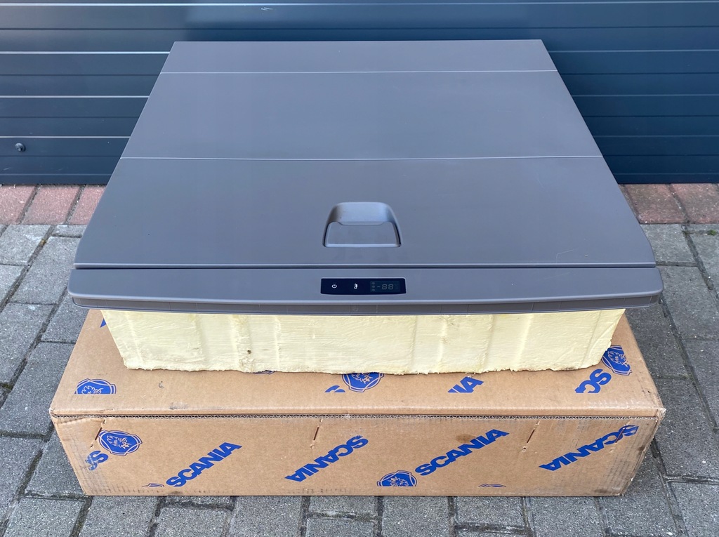 Холодильник скания 6. Холодильник Скания 5. Холодильник Скания 4. Холодильник в Скания g400. Холодильник Скания 114.