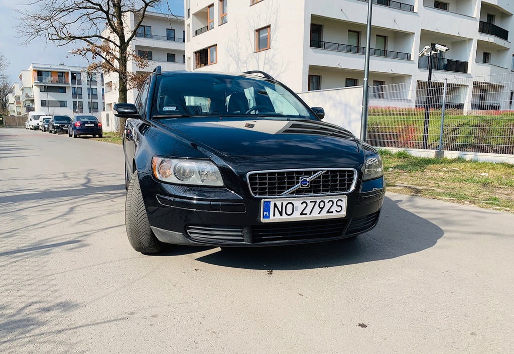 Volvo V50 1.6 Diesel Czarny Klima Zarejestrowany - 7966184400 - Oficjalne Archiwum Allegro