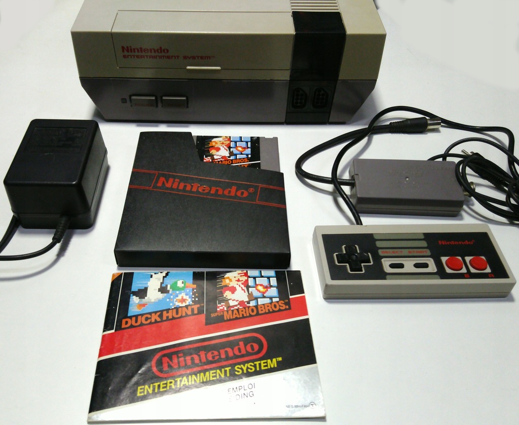 Konsola Nintendo NES NESE-001 Zestaw Super Mario