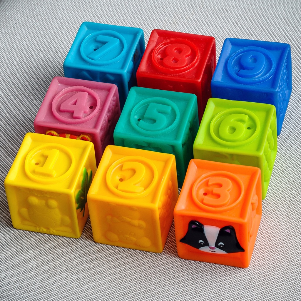 SMIKI Softblocks gumowe klocki sensoryczne 9 elementów SMYK
