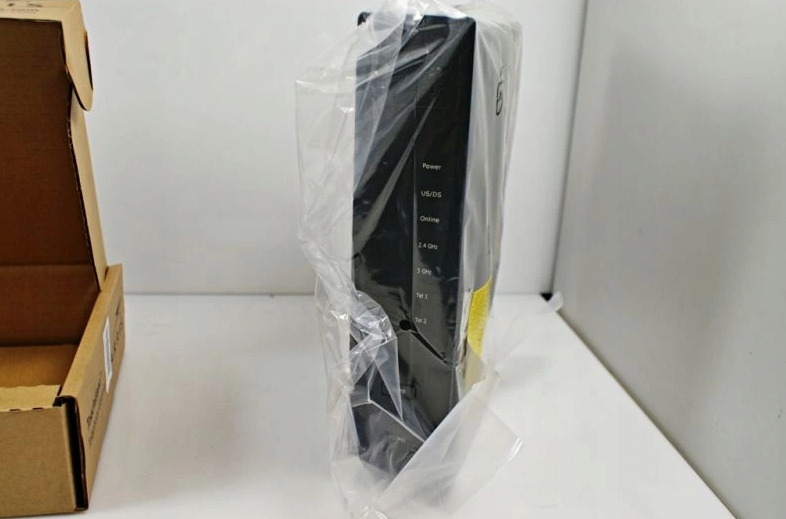 MODEM ARRIS TOUCHSTONE TELEPHONY GATEWAY D3.0 [18 7935001689