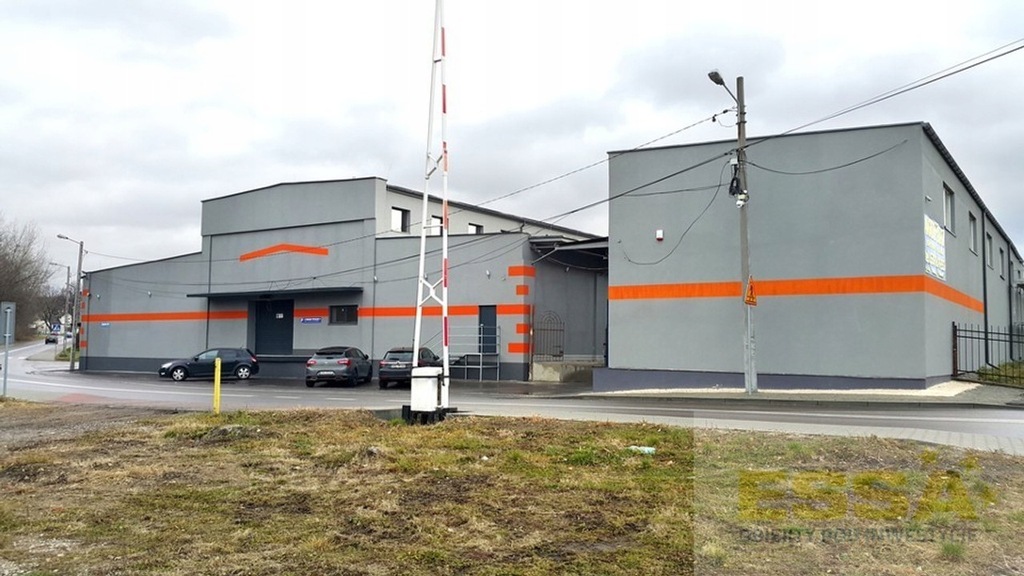 Magazyny i hale, Chrzanów, 3700 m²