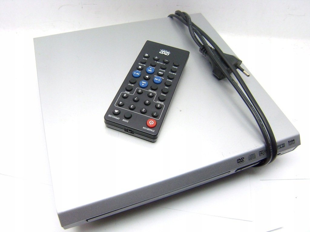 ODTWARZACZ DVD PLAYER + PILOT