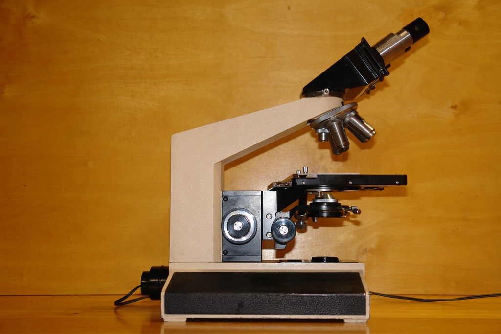 Mikroskop BIOLAR PZO badawczy biologiczny DIC 3