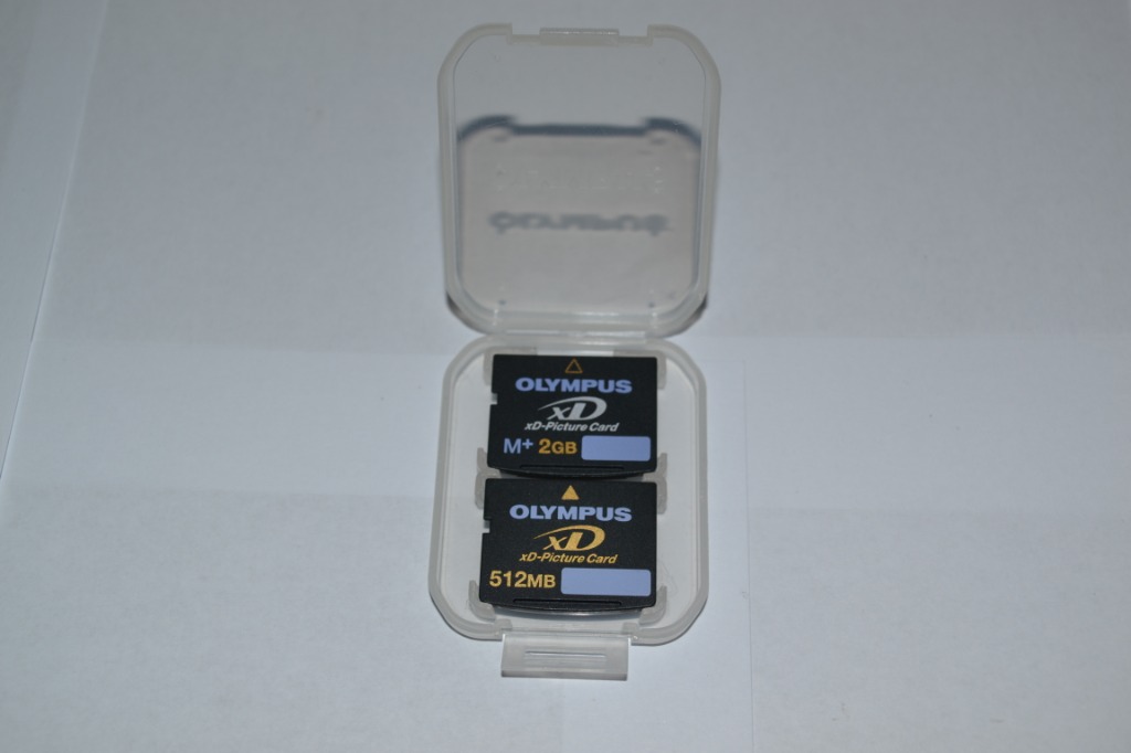 Karty Pamięci XD OLYMPUS M+2GB oraz 512MB