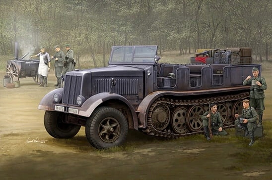 Sd.Kfz.8 (DB9) Half-Track Tractor TRUMPETER 09538