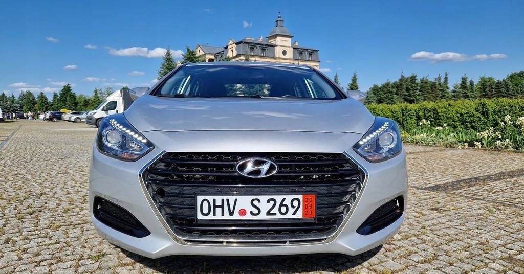 Hyundai i40 SALON LIFT Ledy 115 tys wpisuje na...