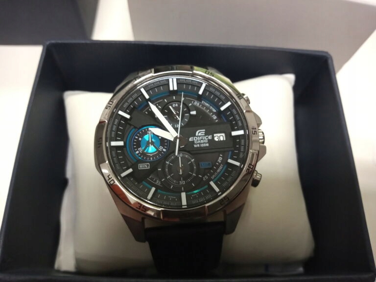 ZEGAREK CASIO EDIFICE EFR-556L-1