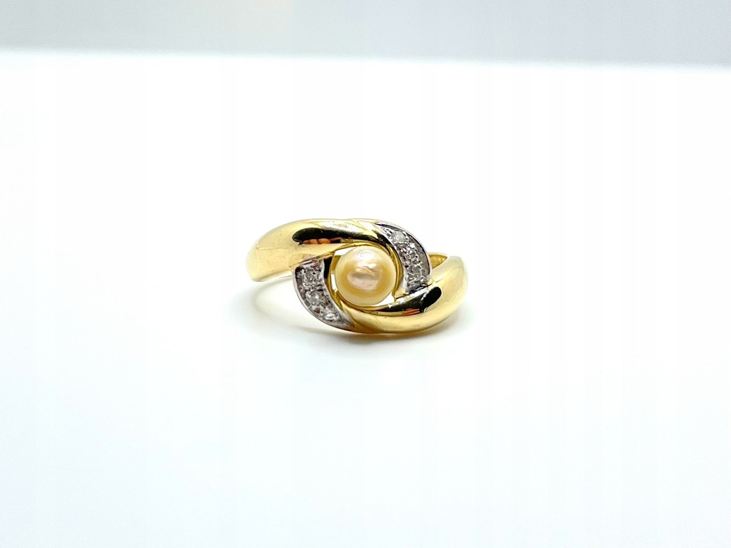 Perłowy klejnot 18K złoty pierścionek z brylantami