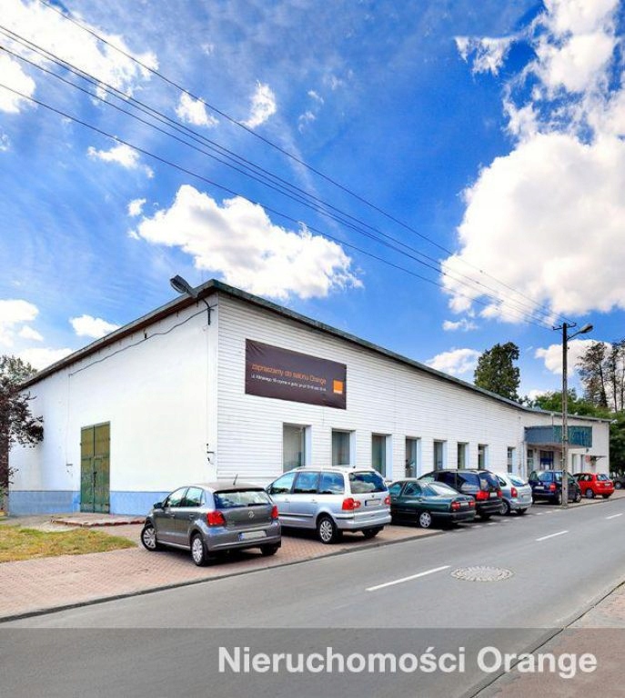 Komercyjne, Zduńska Wola, 1245 m²