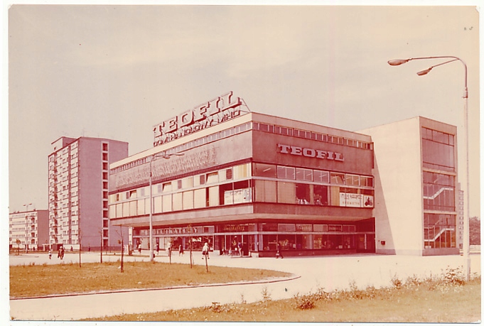 Łódź Teofilów Dom Handlowy TEOFIL neon