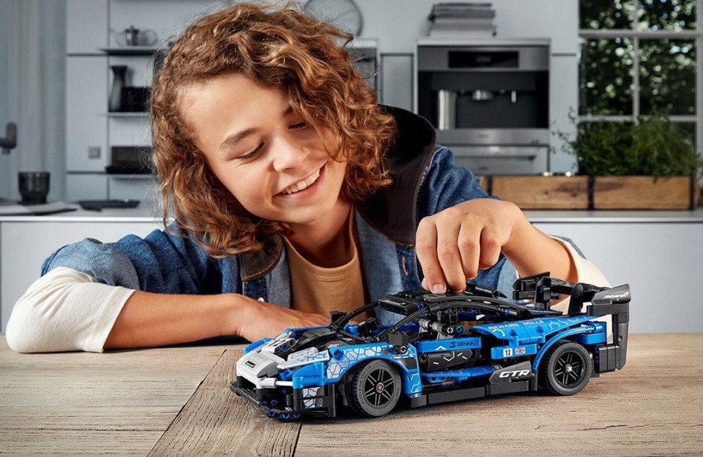 Купить LEGO Technic McLaren Сенна GTR 42123: отзывы, фото, характеристики в интерне-магазине Aredi.ru