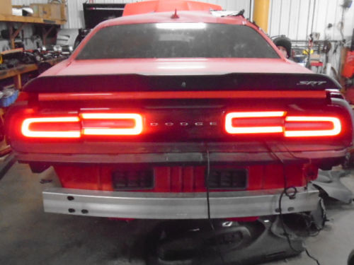 Dodge Challenger задние фары