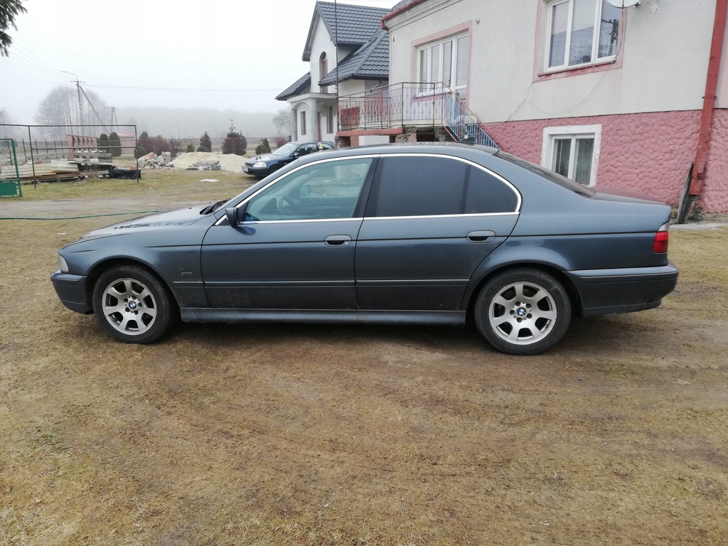 BMW E39 2000r. silnik 2,5d 163KM COMMON RAIL