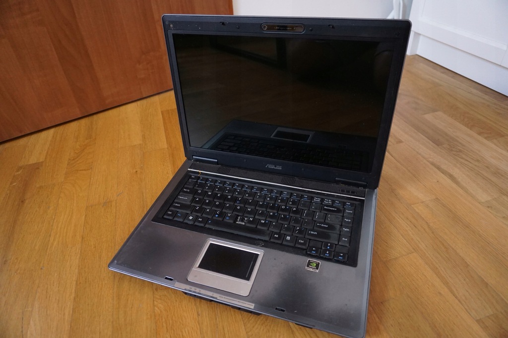 Laptop Asus Asus F32