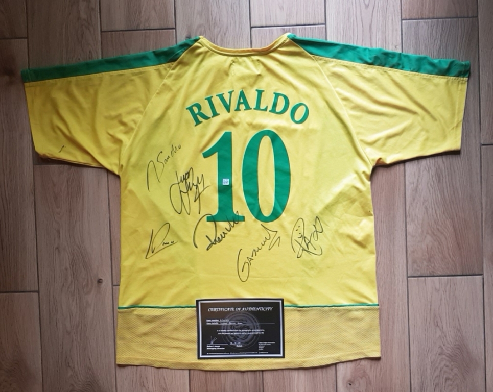 RIVALDO - koszulka z autografami (aut)