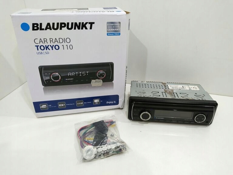 RADIO SAMOCHODOWE BLAUPUNKT TOKYO 110