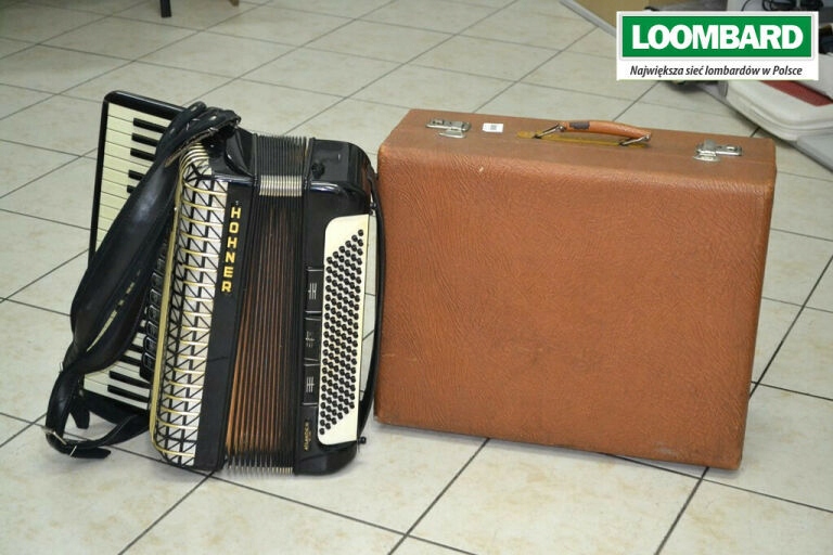 AKORDEON HOHNER 120 BASÓW FUTERAŁ ŁADNY OKAZJA