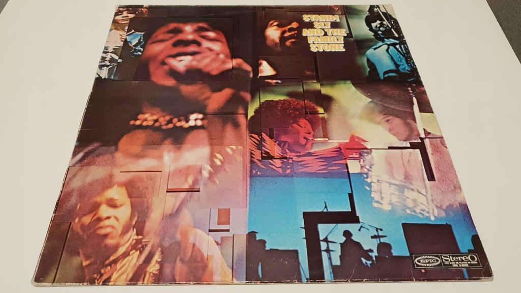 SLY AND THE FAMILY STONE - STAND - LP 3388