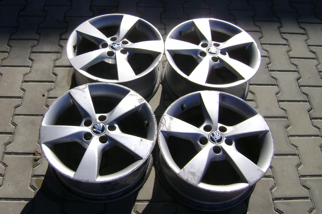 felgi aluminiowe 16 skoda rapid