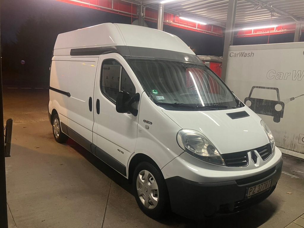 Renault Trafic long maxi L2H2 2.0DCI 2012r 115km
