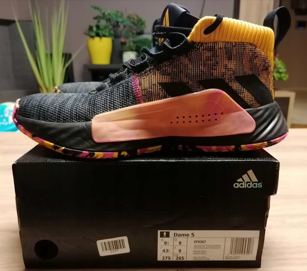 Buty Adidas DAME Lillard r. 43 NBA, basketball