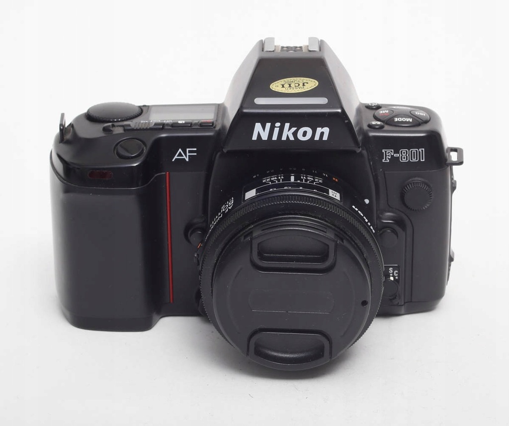 Aparat Nikon F-801 + NIkkor AF 50 1,8