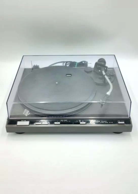 GRAMOFON TECHNICS SL - Q3