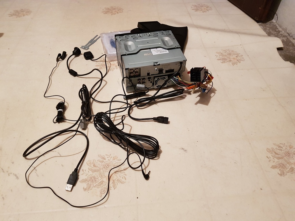 KENWOOD DNX5280BT - KOMPLET - 7088967067 - oficjalne archiwum Allegro